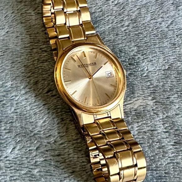 Wittnauer Watch - Picture 7 of 13